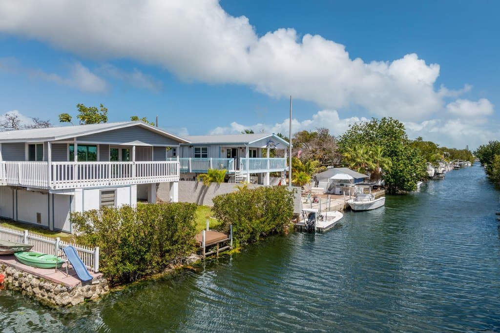 3 bedroom house for sale at 29048 Iris Dr Big Pine Key - $698,800