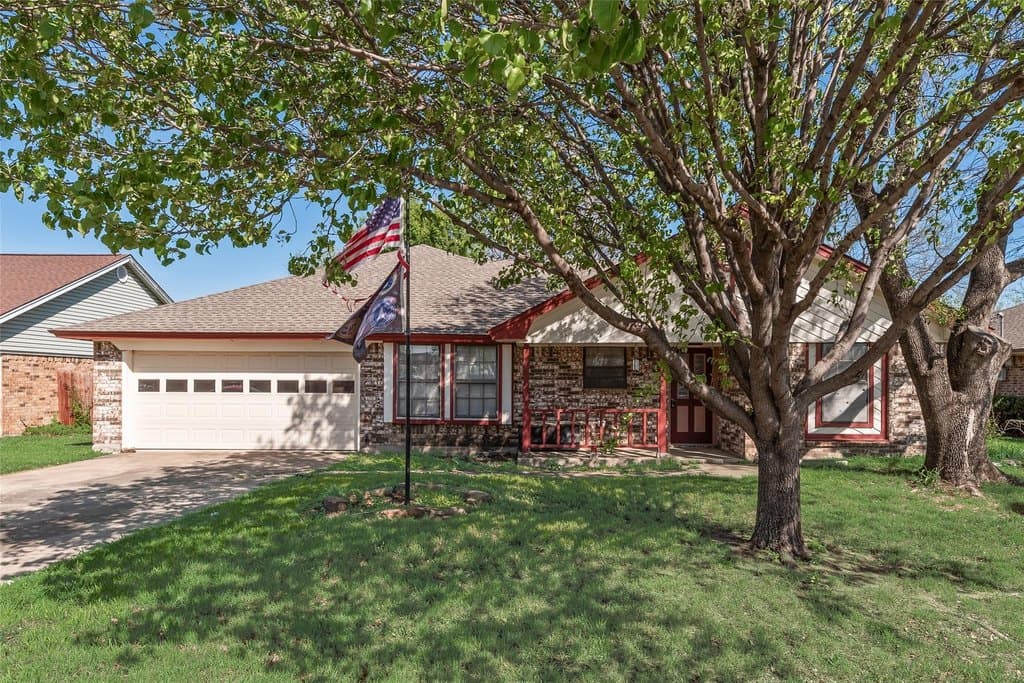 3 bedroom house for sale at 577 Bluebonnet Dr Keller 76248 - $285,000
