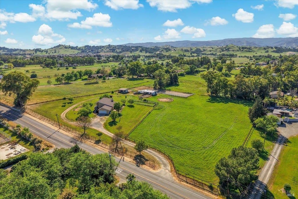 4 bedroom house for sale at 7275 Browns Valley Rd Vacaville 95688 - $1,125,000