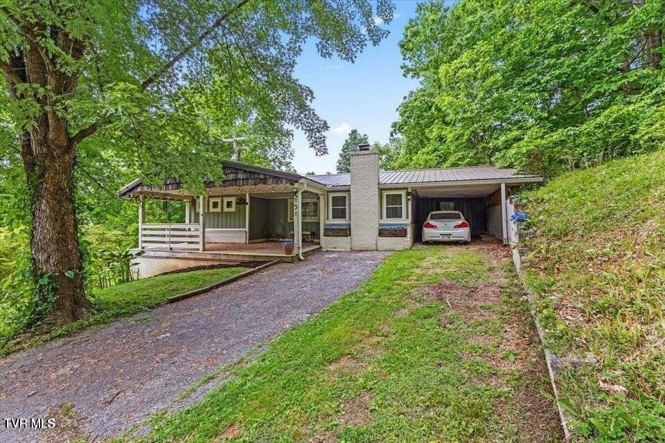 2 bedroom house for sale at 131 Greenlee Rd Central - $195,000