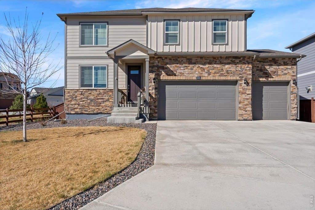 5 bedroom house for sale at Address unavailable Johnstown 80534 - $524,000