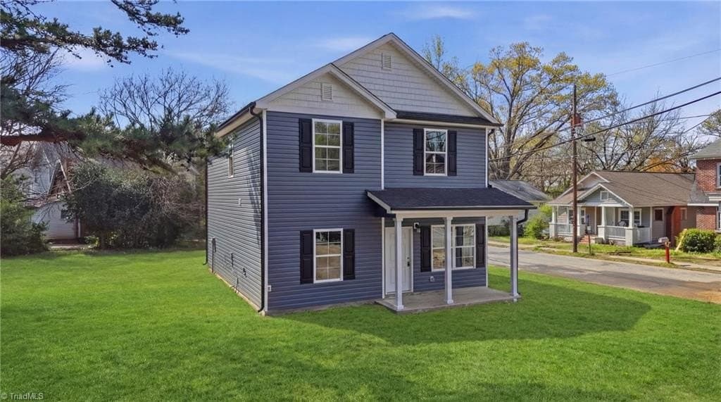 4 bedroom house for sale at 1304 West Ave High Point 27260 - $249,900
