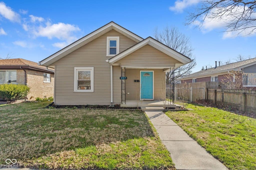 2 bedroom house for sale at 237 N 8th Ave Beech Grove - $199,900