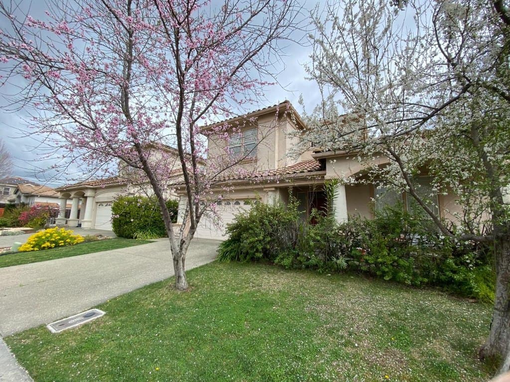 5 bedroom house for sale at 1418 Yukon St Davis 95616 - $1,298,000
