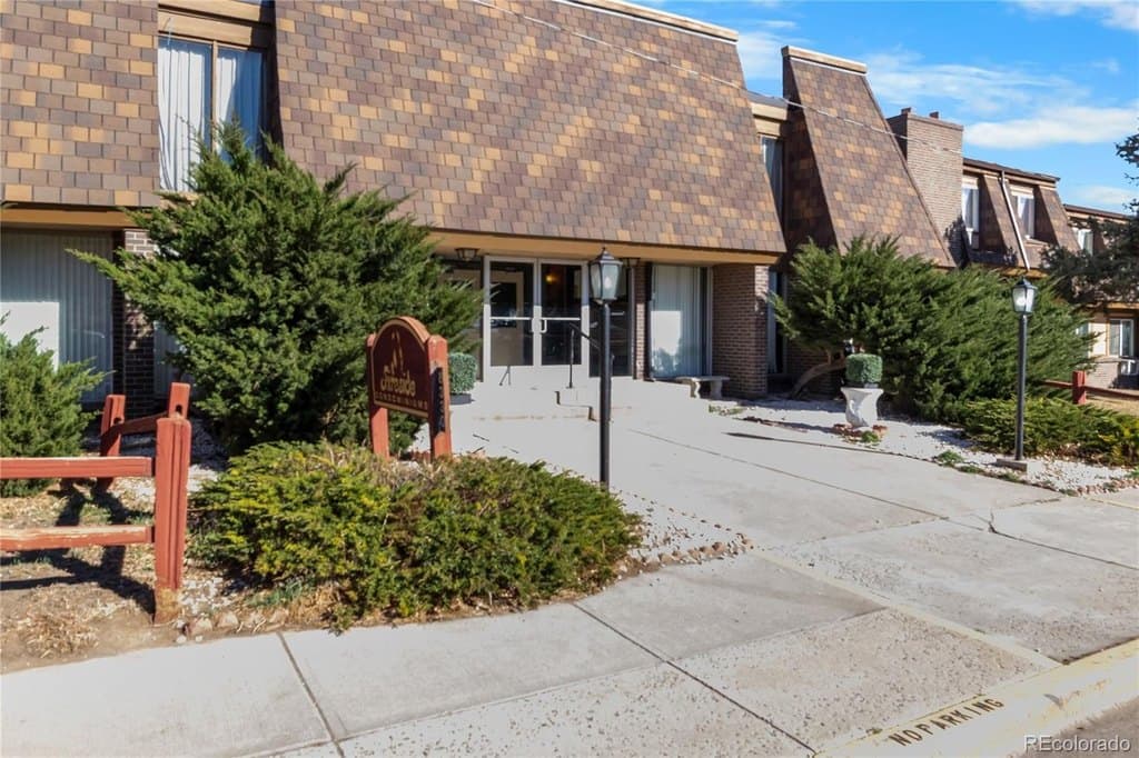 2 bedroom condo for sale at 8330 Zuni St Apt 216 Sherrelwood 80221 - $190,000