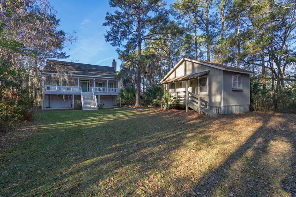 3 bedroom house for sale at 7717 White Point Rd Adams Run - $950,000