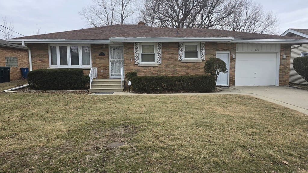 3 bedroom house for sale at 447 Dennis Ave Bradley - $219,900