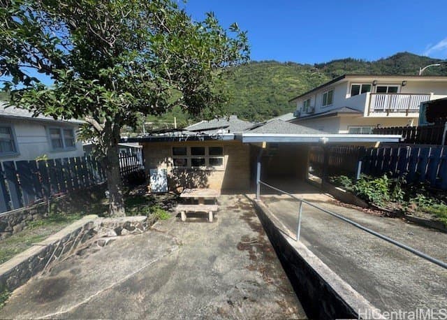 6 bedroom house for sale at 2066 9th Ave Honolulu - $1,300,000