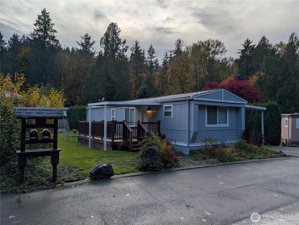 2 bedroom mobile home for sale at 31411 SE 95th St Issaquah 98027 - $85,000