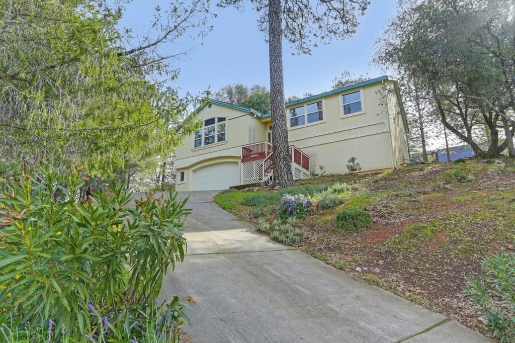 3 bedroom house for sale at 3117 Secret Lake Trl Auburn Lake Trails - $429,900