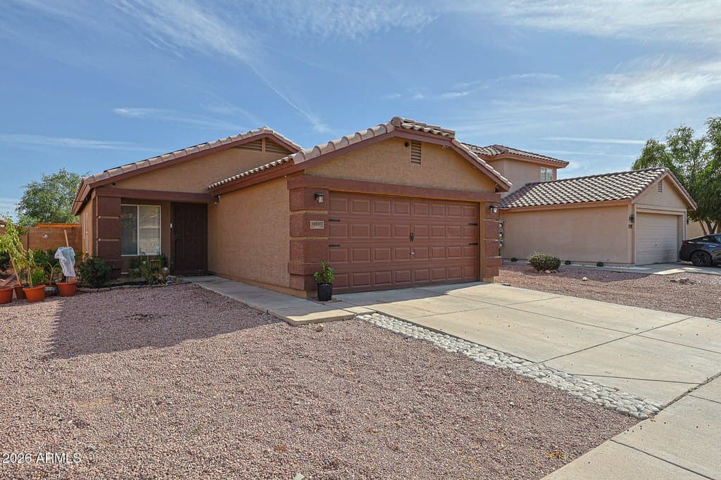 2 bedroom house for sale at 11837 W Sunnyside Dr El Mirage 85335 - $315,000
