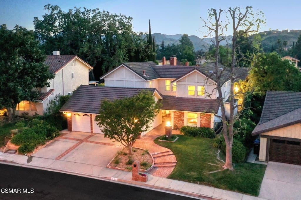 5 bedroom house for sale at 939 Ranch House Rd Thousand Oaks 91361 - $2,149,000