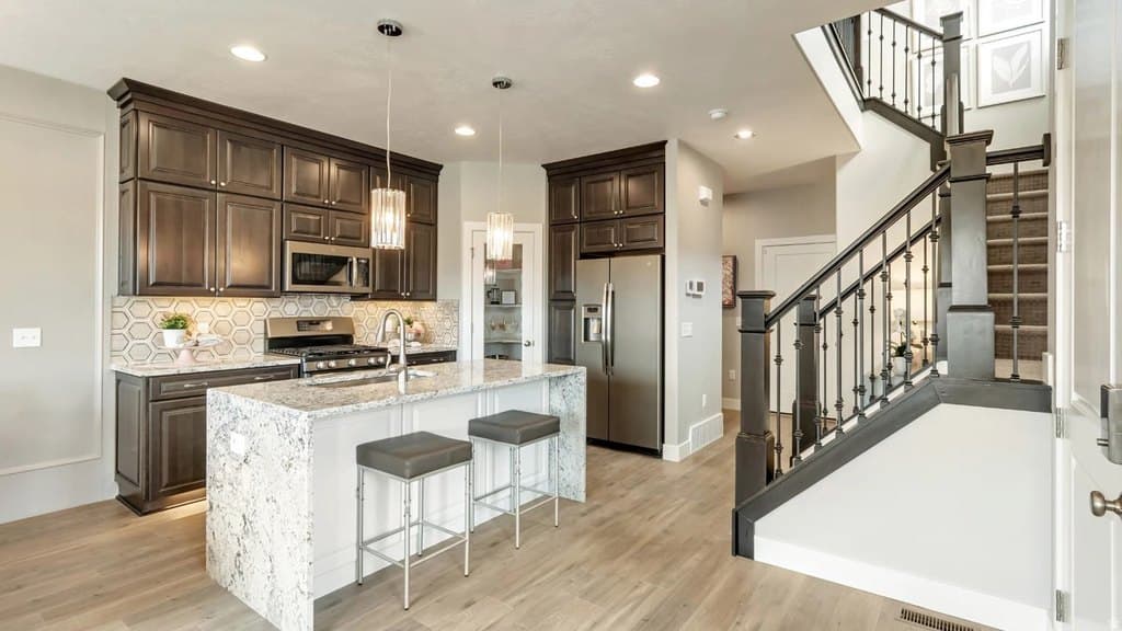 2 bedroom townhouse for sale at 742 W 520 S Unit 431 American Fork 84003 - $428,043