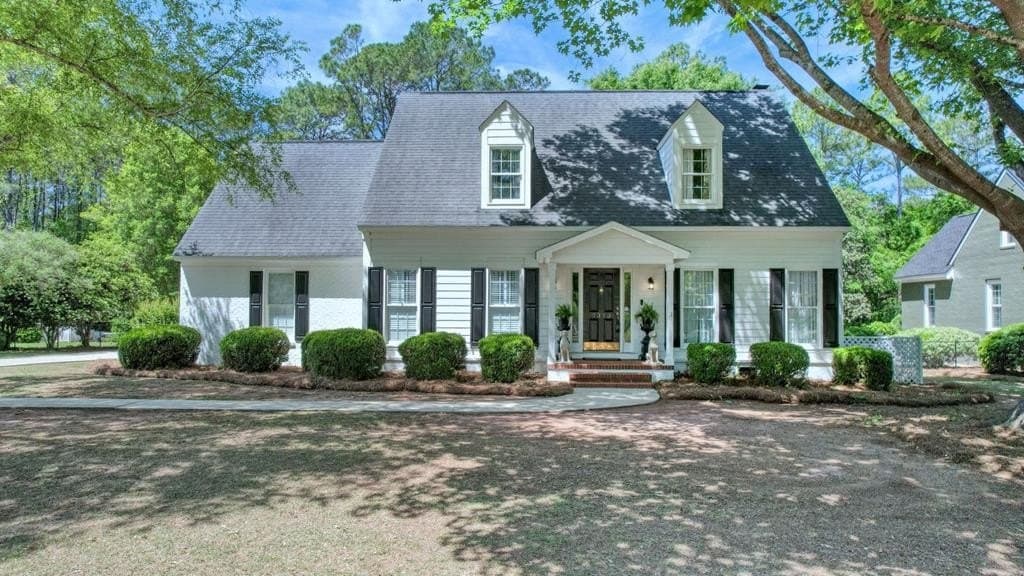 3 bedroom house for sale at 2323 Pendleton St Albany - $375,000