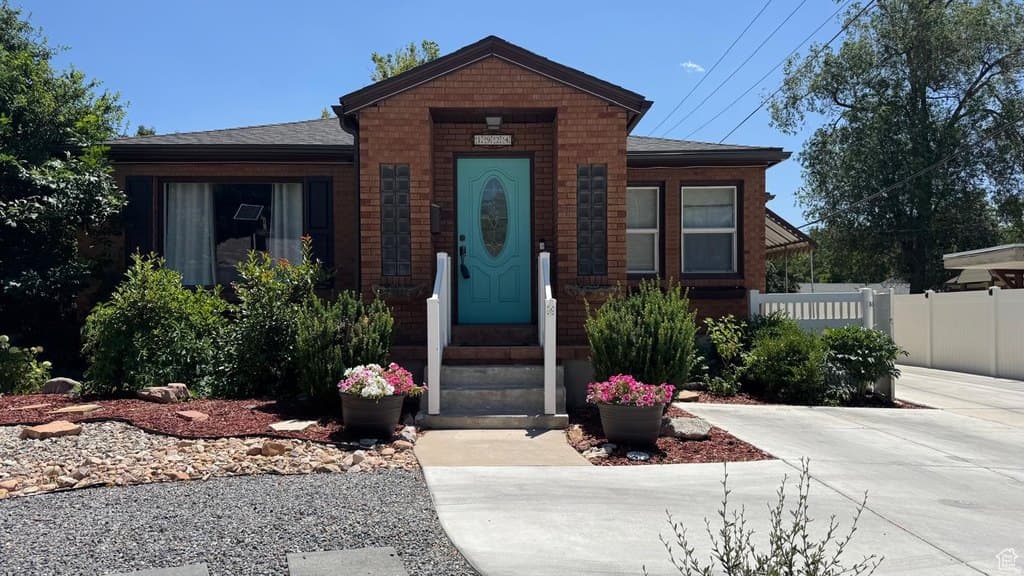 4 bedroom house for sale at 1924 E 2100 S Salt Lake City - $779,900