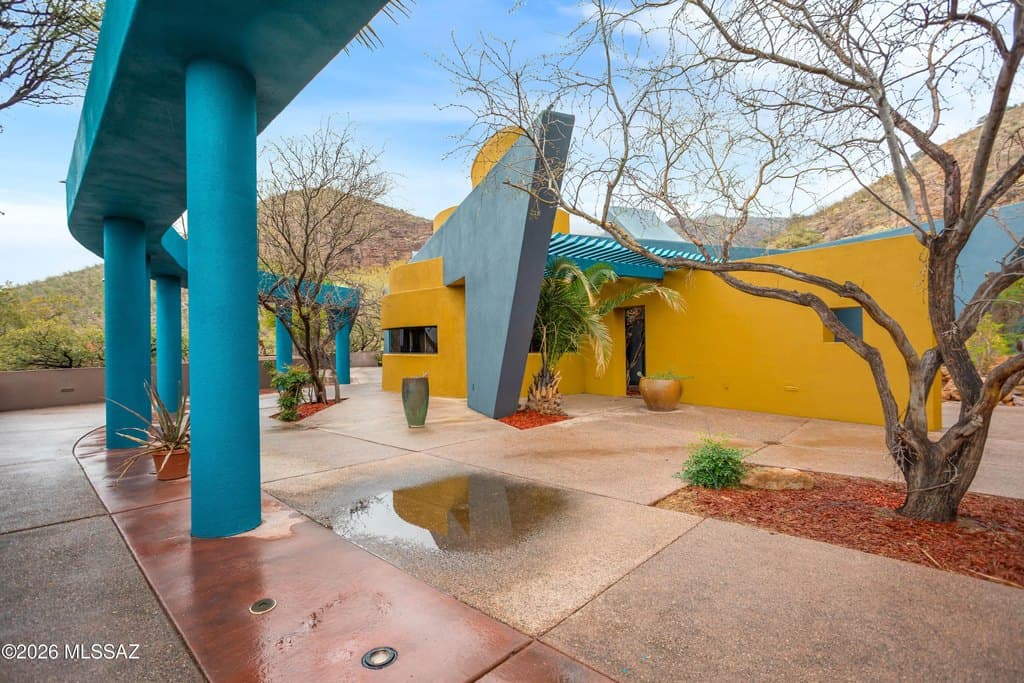 6 bedroom house for sale at 456 N Wick Way Bisbee - $2,500,000