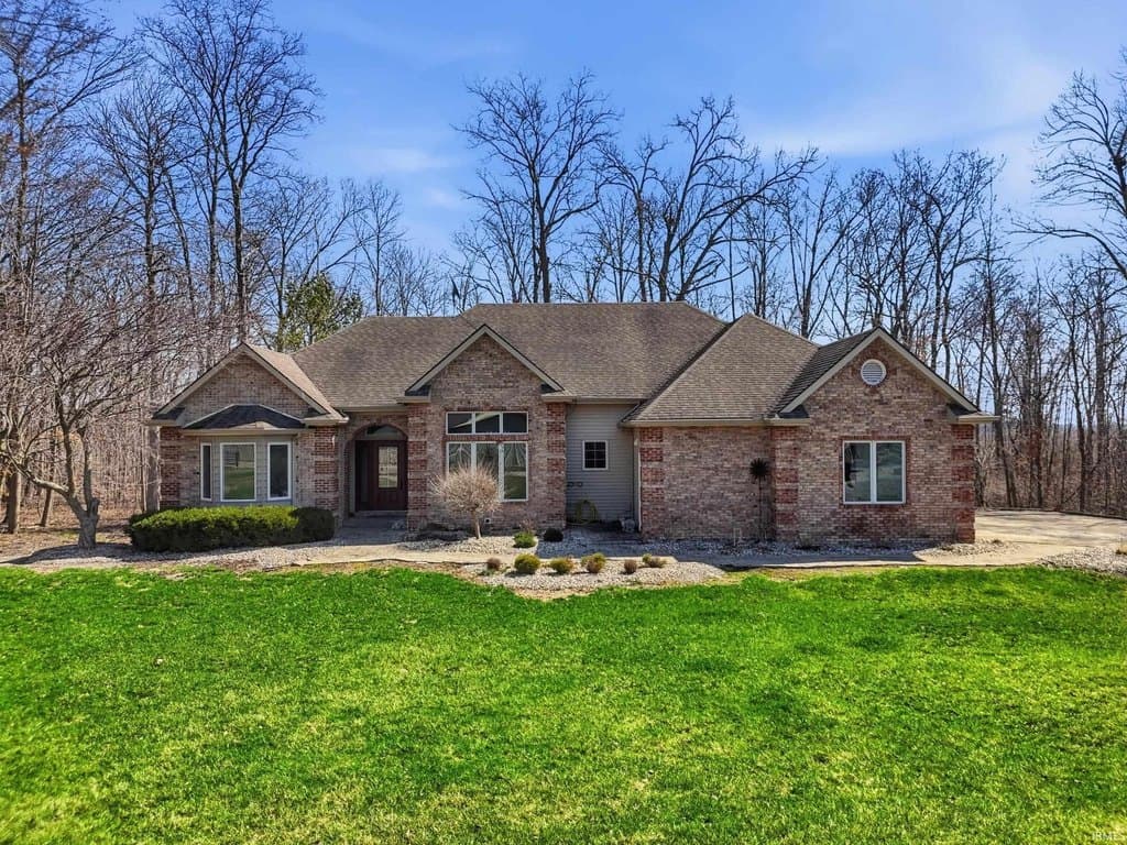 4 bedroom house for sale at 5133 County Road 48 Auburn - $1,199,000