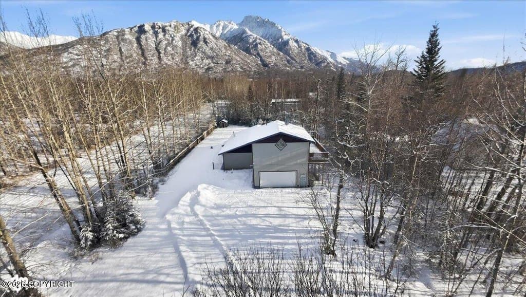 3 bedroom house for sale at 265 N Tatlow Dr Butte - $475,000