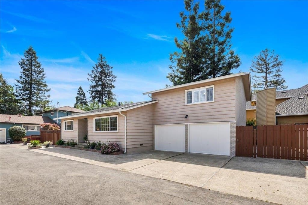 3 bedroom house for sale at 1729 Milton St Redwood City 94061 - $1,998,000