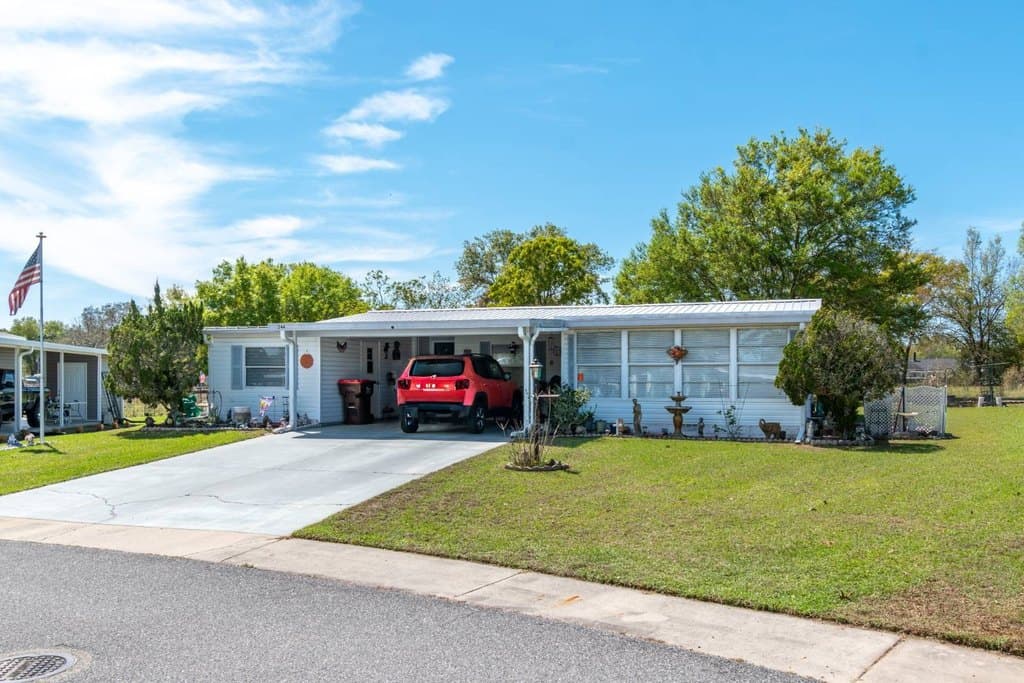 mobile home for sale at 9701 E Highway 25 Lot 244 Belleview - $74,900