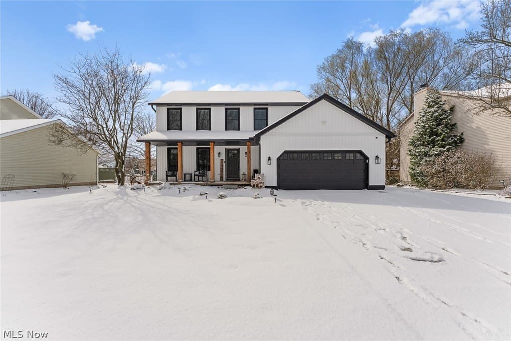 3 bedroom house for sale at 681 Oakcrest Dr Wadsworth 44281 - $395,000