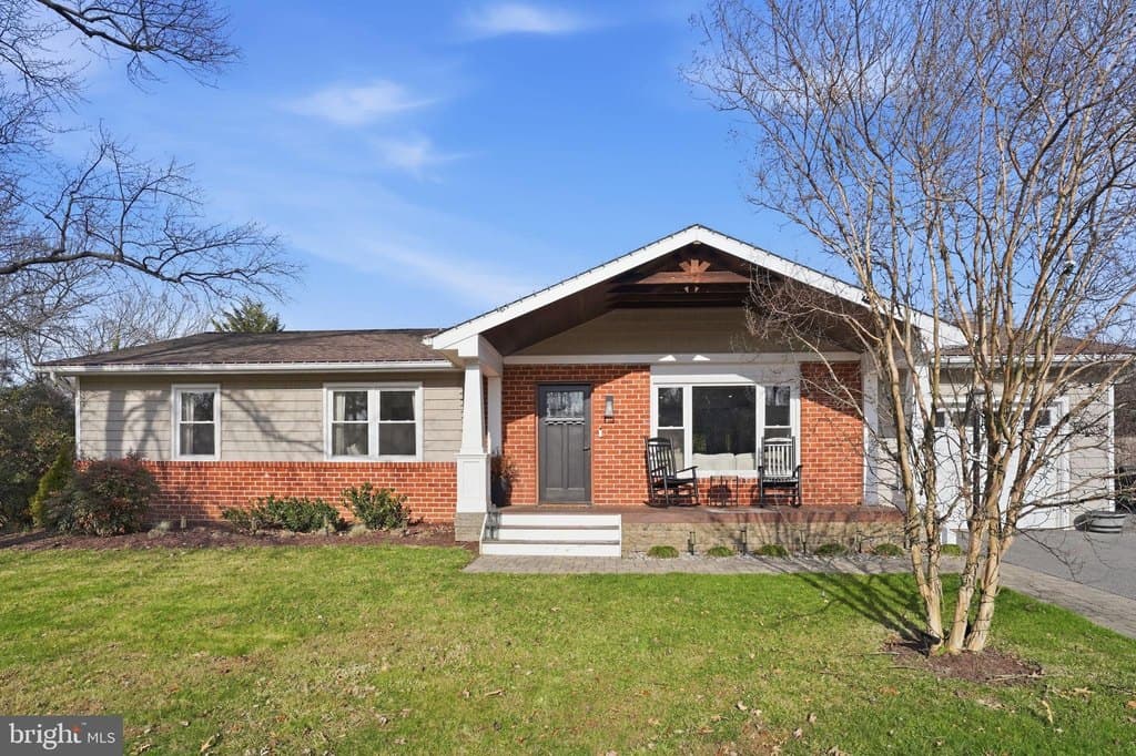4 bedroom house for sale at 89 Kennedy Dr Severna Park 21146 - $795,000