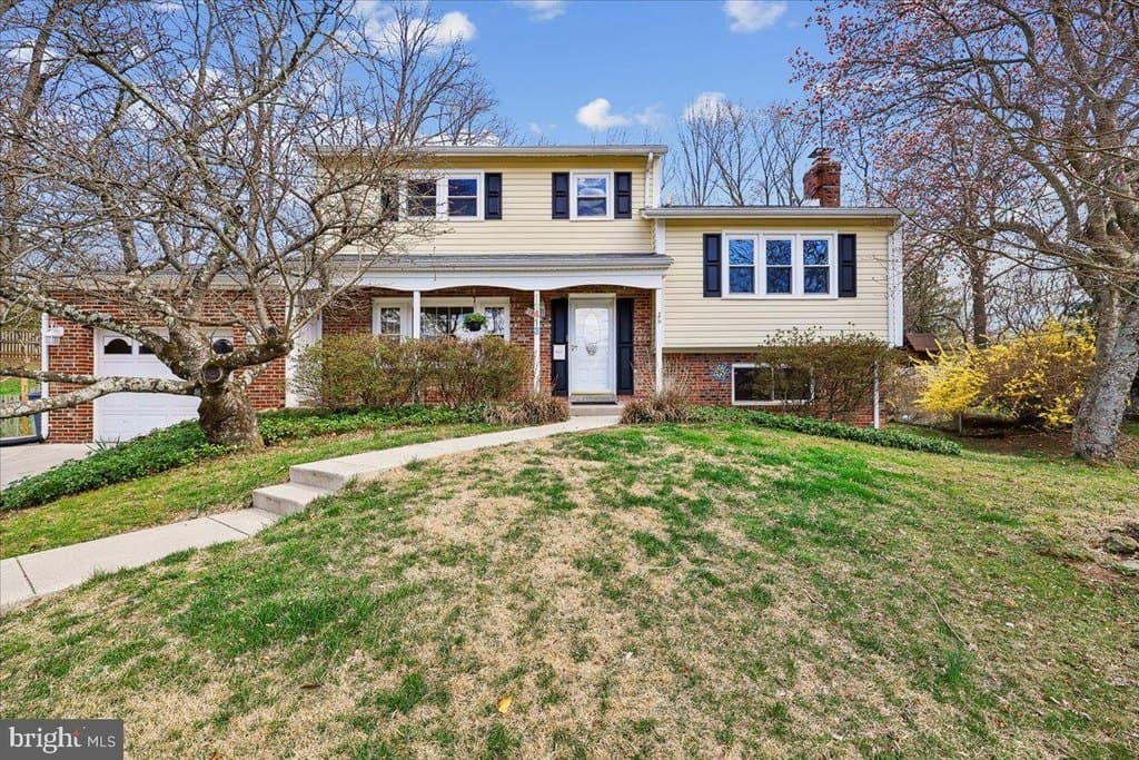5 bedroom house for sale at 13413 Oriental Ct Aspen Hill - $645,000