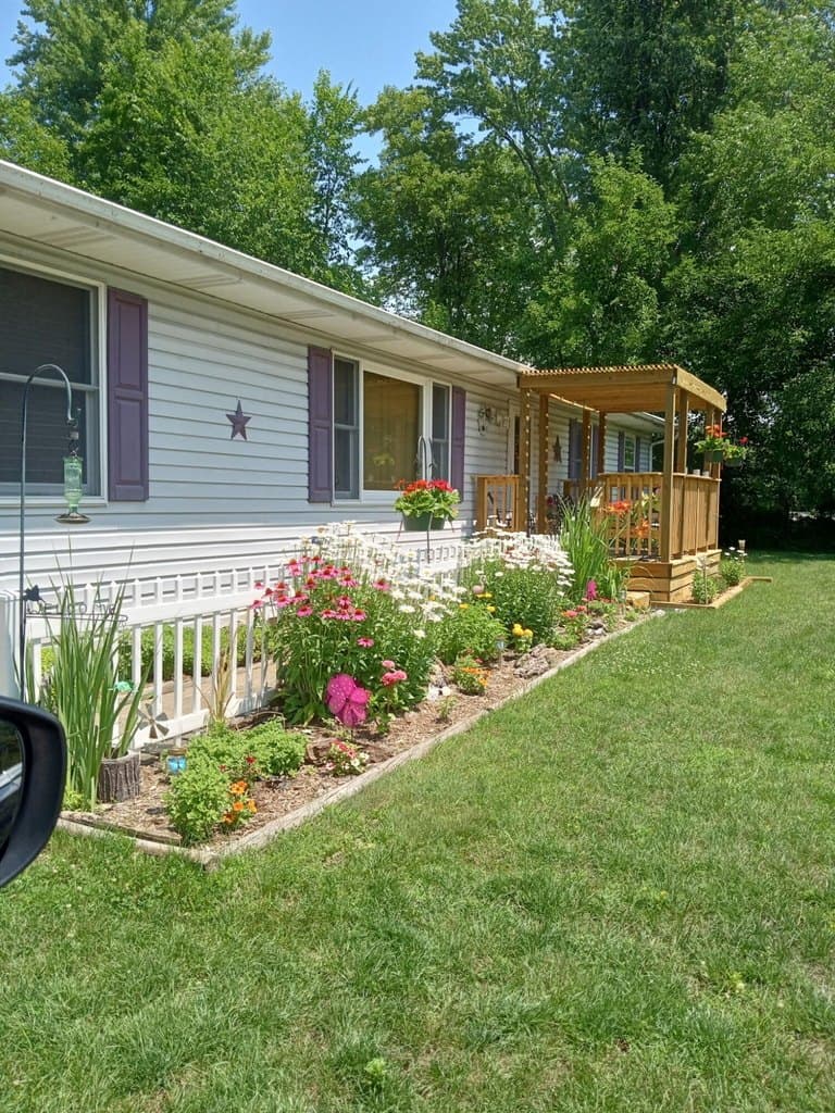 3 bedroom house for sale at 4453 Hicks Ave Benton Harbor - $349,000