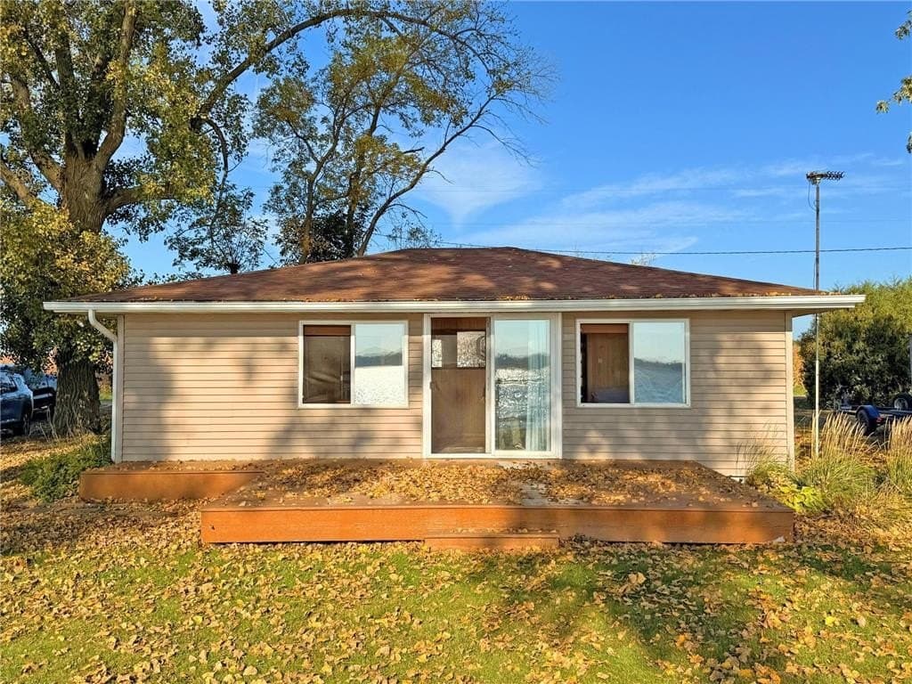 2 bedroom house for sale at 14811 Breezy Point Rd Atwater - $399,900