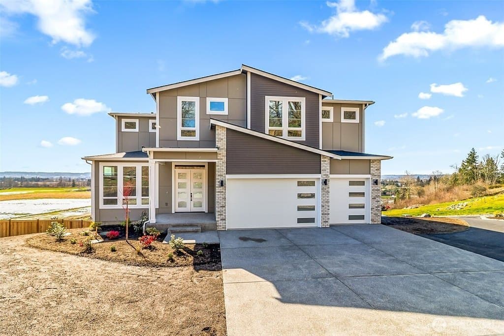 5 bedroom house for sale at 1525 Sunnyside Blvd Lake Stevens 98258 - $2,000,000