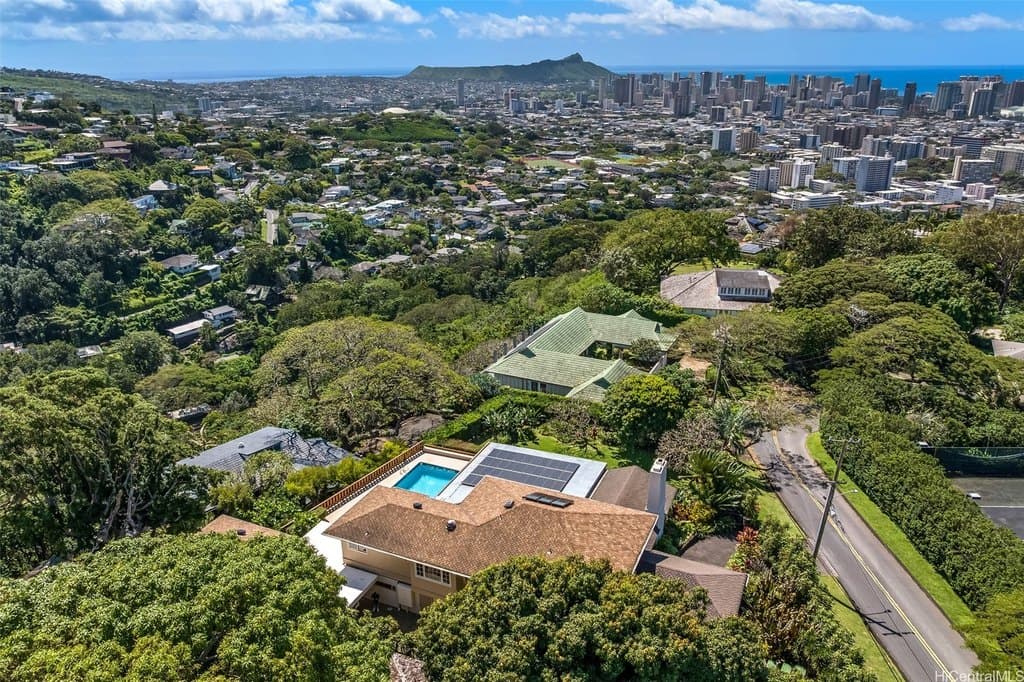 5 bedroom house for sale at 2475 Makiki Hts Dr Honolulu - $5,500,000