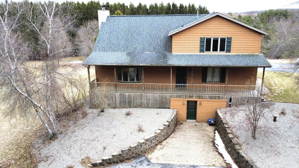 3 bedroom house for sale at N2319 State Highway 28 Rd Adell - $624,900