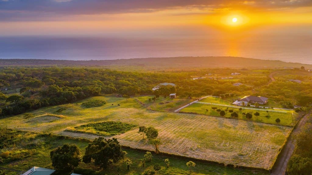 land for sale at 85-5195 Kiilae Rd Captain Cook - $575,000