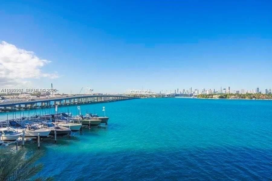 1 bedroom condo for sale at 540 West Ave Apt 1013 Miami Beach 33139 - $930,000