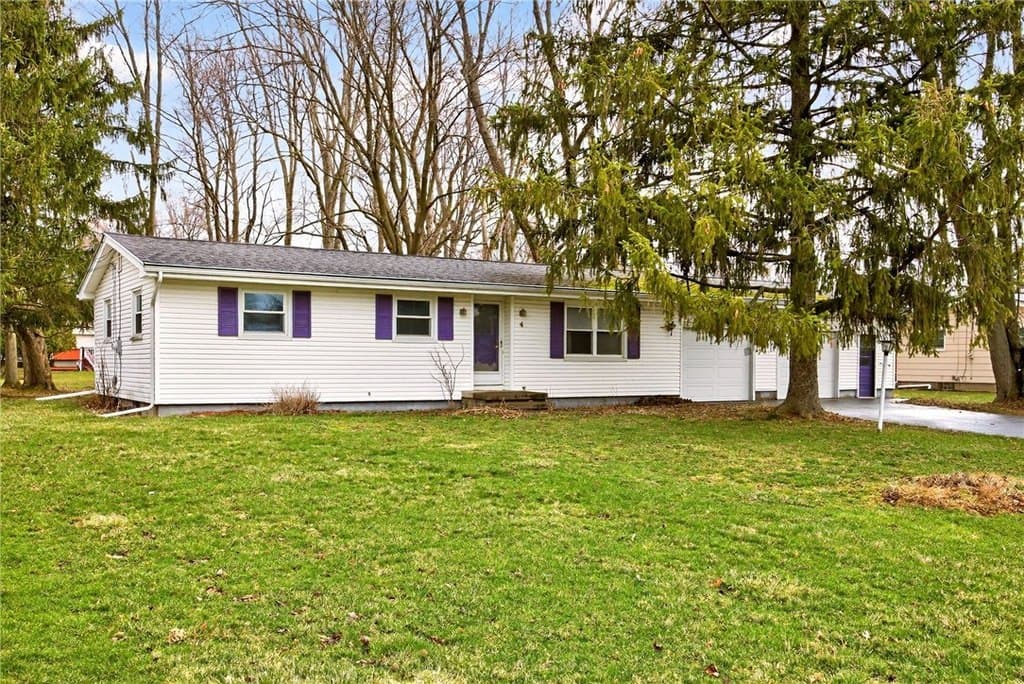 3 bedroom house for sale at 4 Birchwood Dr Wheatland 14546 - $124,900