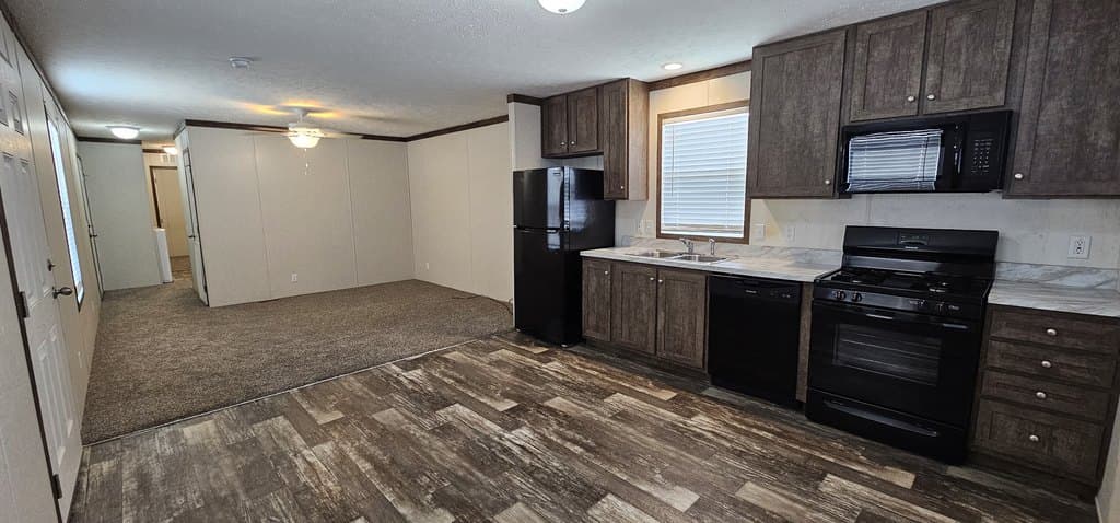 2 bedroom mobile home for sale at 248 Magnolia Pl Unit 248 Belleville - $67,900