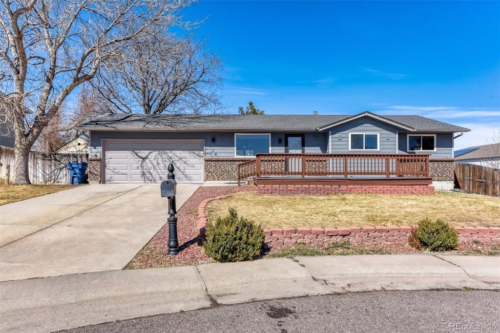 4 bedroom house for sale at 128 Olympus Cir Acres Green - $525,000
