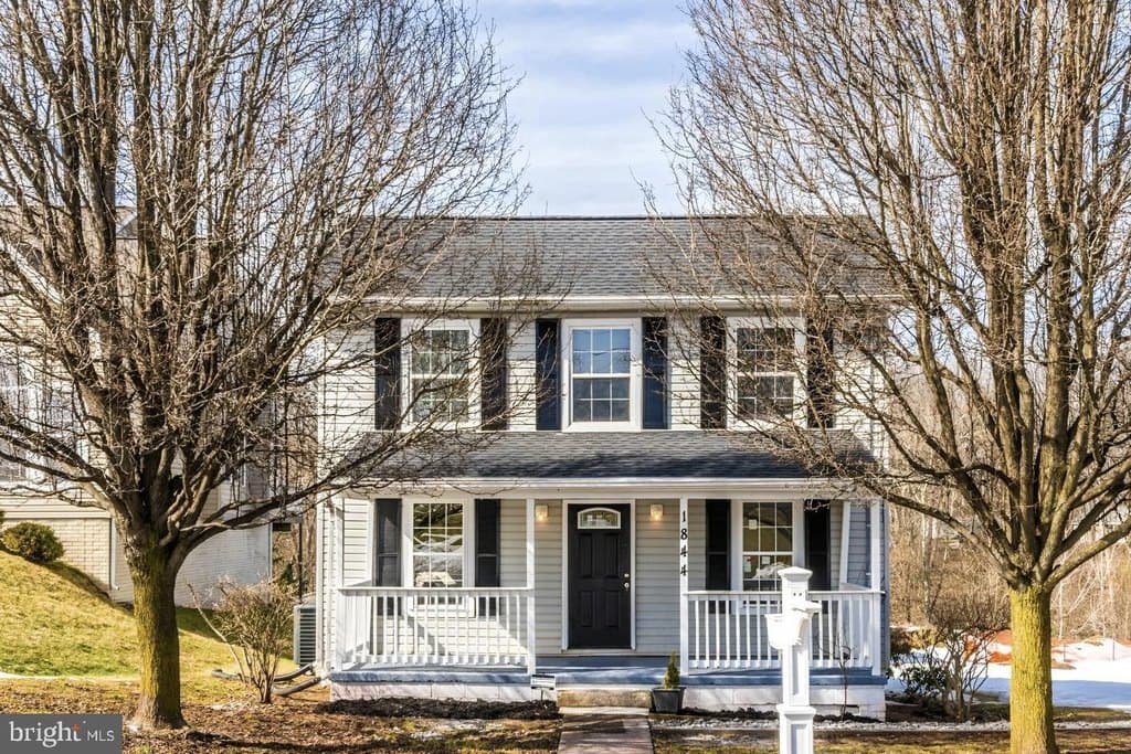 3 bedroom house for sale at 1844 Pleasant View Rd Adamstown - $399,900