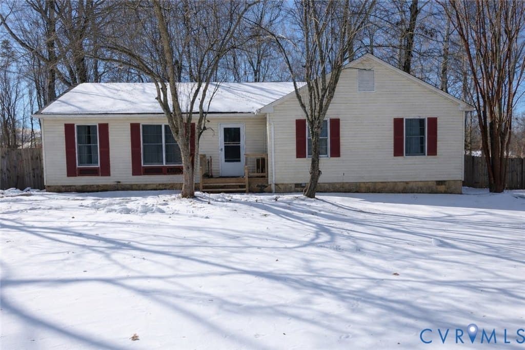 3 bedroom house for sale at 12914 Trapp Dr Lake Wilderness 22551 - $330,000