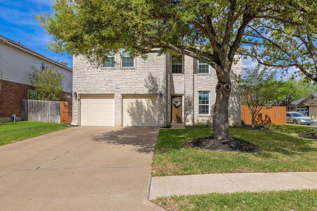 3 bedroom house for sale at 2201 Kerr Trl Cedar Park - $525,000