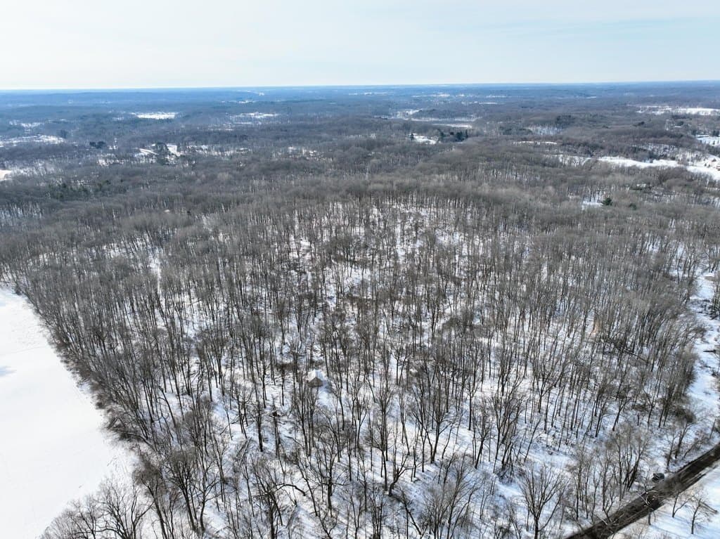 land for sale at 11150 W Dr N Bellevue - $399,000