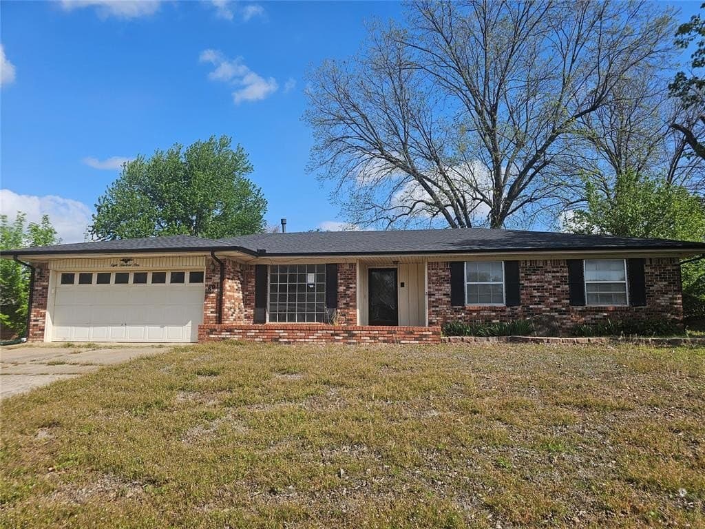 3 bedroom house for sale at 801 Bonnie Ave Purcell 73080 - $182,500