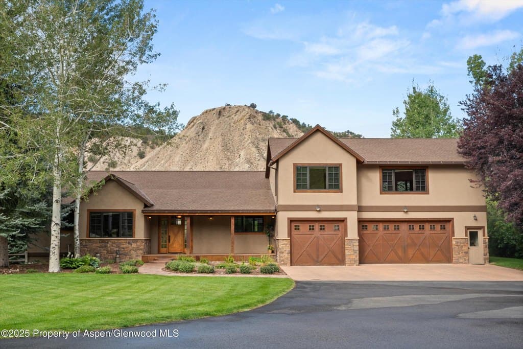6 bedroom house for sale at 495 County Road 167 Cattle Creek - $4,450,000
