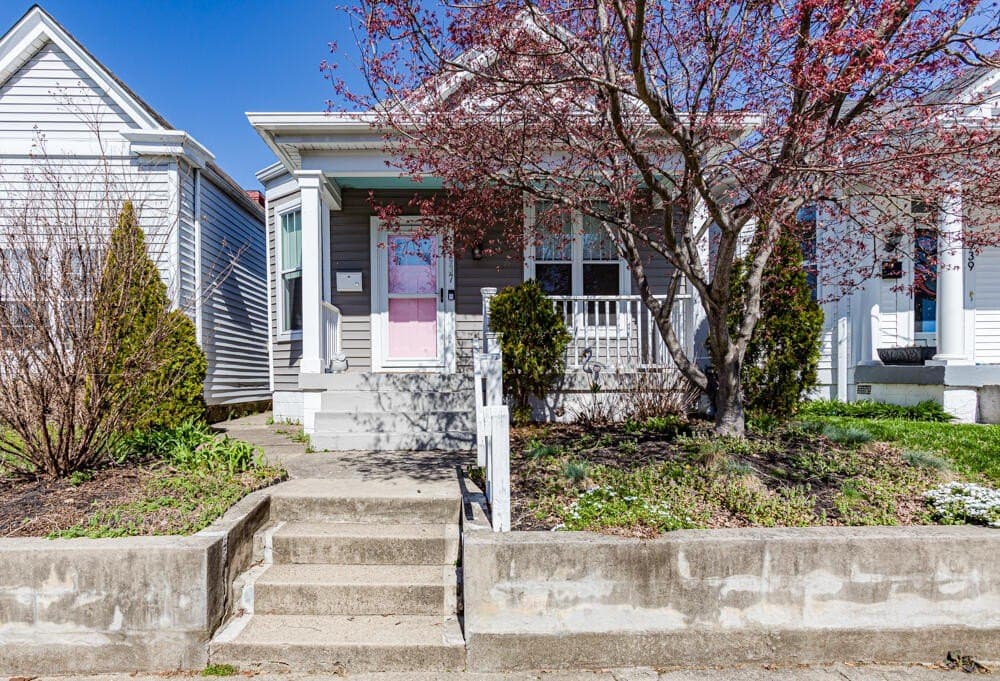 2 bedroom house for sale at 1937 Bonnycastle Ave Louisville - $324,999