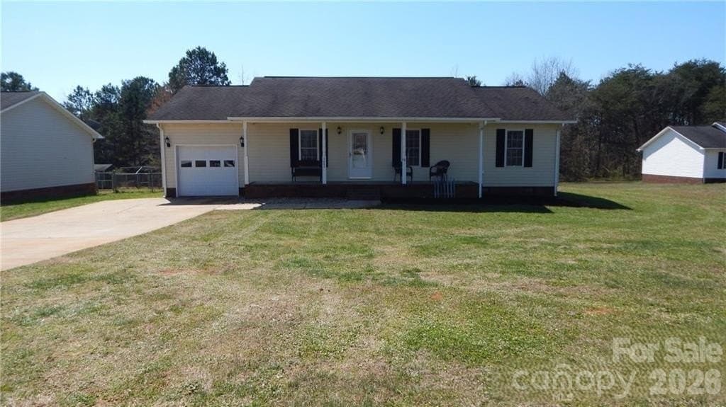 3 bedroom house for sale at 3603 Weatherly Ln Shelby 28150 - $225,000