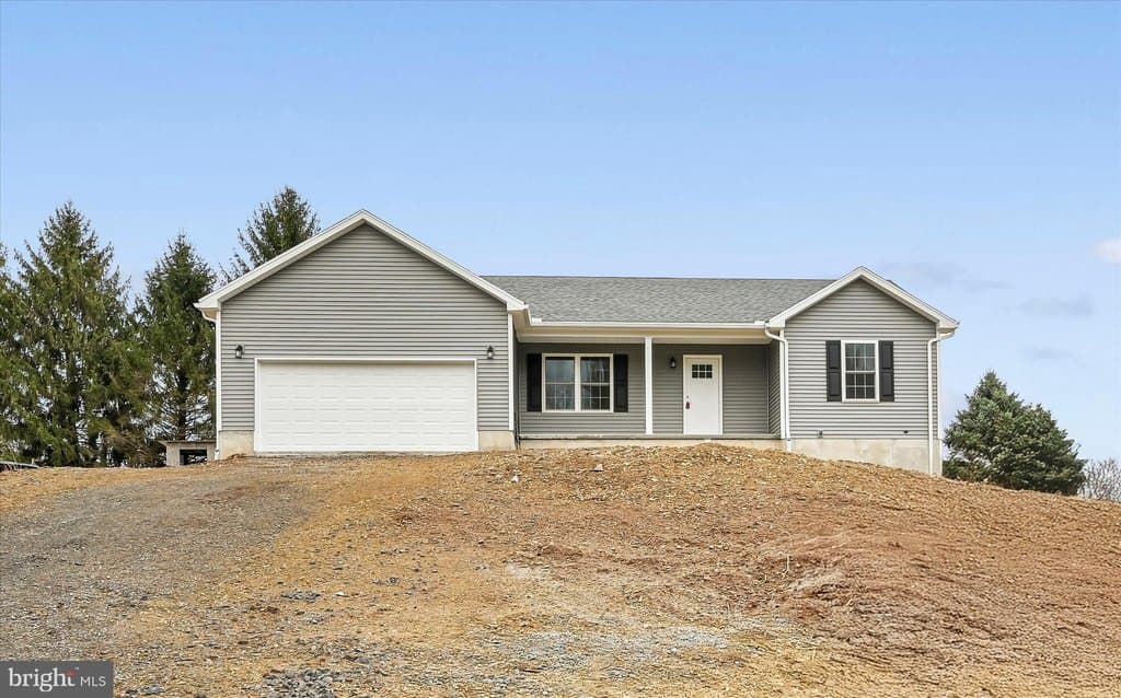 3 bedroom house for sale at 1013 Indian Dr Auburn - $380,000
