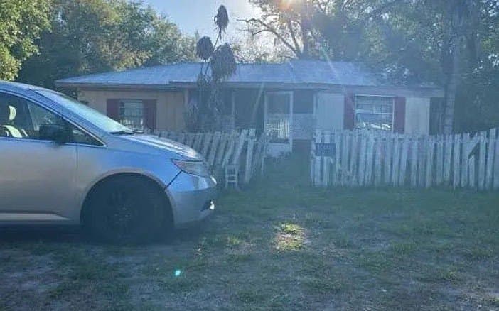 3 bedroom house for sale at 14907 N 24th St University - $5,000