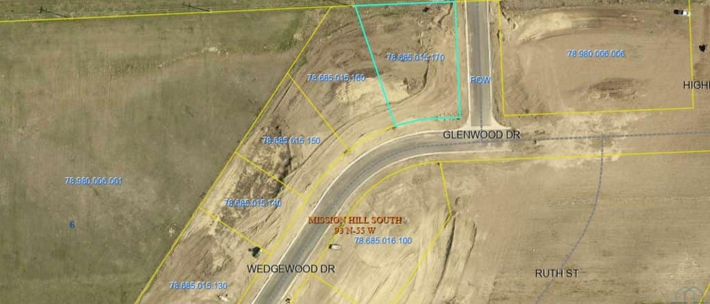 land for sale at 3009 Wedgewood Dr Yankton 57078 - $90,000