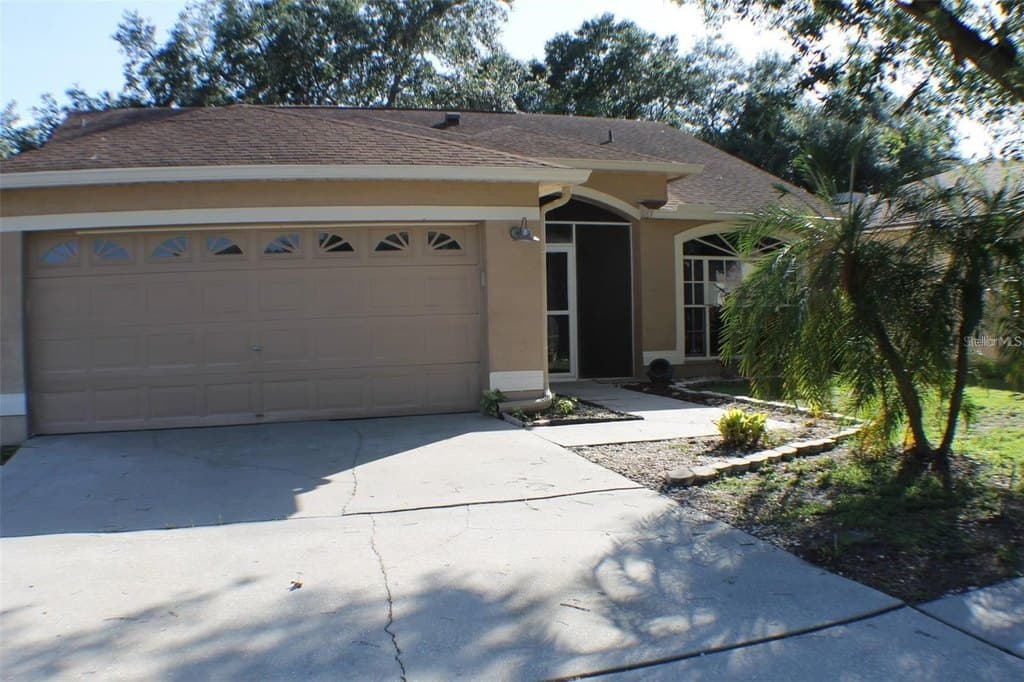 3 bedroom house for sale at 1723 Bell Ranch St Brandon - $345,000