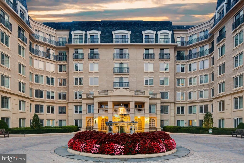 1 bedroom condo for sale at 5 Park Pl Unit 725 Annapolis - $499,000